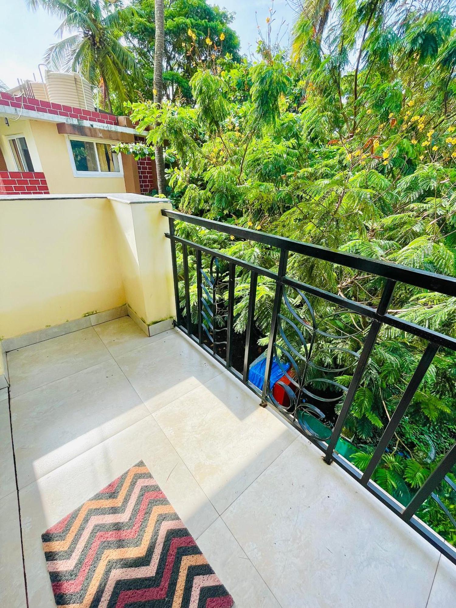Sea Breeze 1 Bhk Apartment A12 Calangute,North Goa Nagoa Zewnętrze zdjęcie